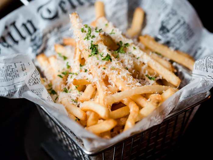 Chips with herbs